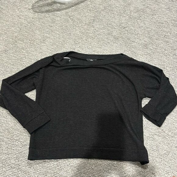 Lulus sweater  - Picture 1 of 3